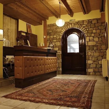 Plastiras Hotel Neraida (Lake Plastiras)