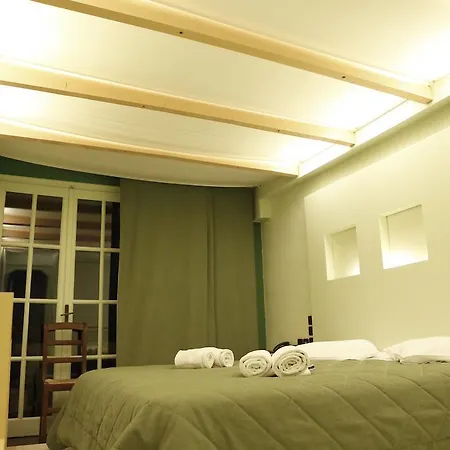 Отель Plastiras Hotel 2*